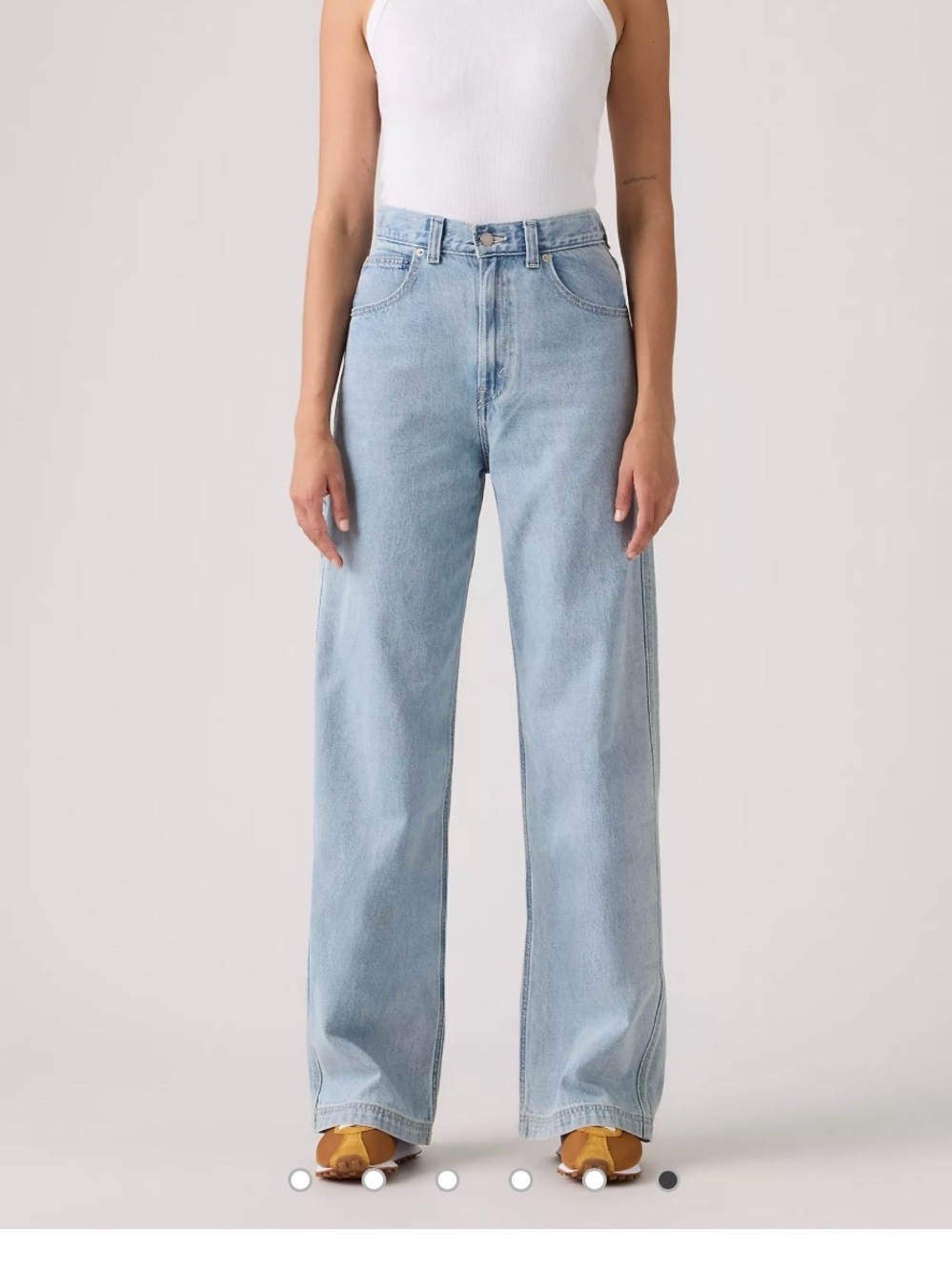 New with tags! Levi's High-Rise Chinch Baggy Jeans - Size 29